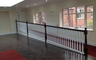 kandean floor with railings